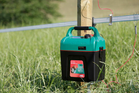 AKO Power Station BD 400 digital batterijapparaat, 9V