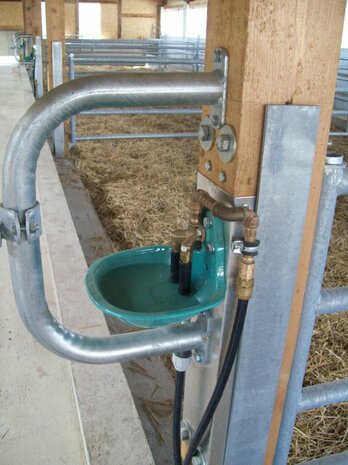 Drinkbak model 19 R 3/4" messing